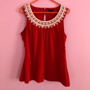 Sleeveless blouse